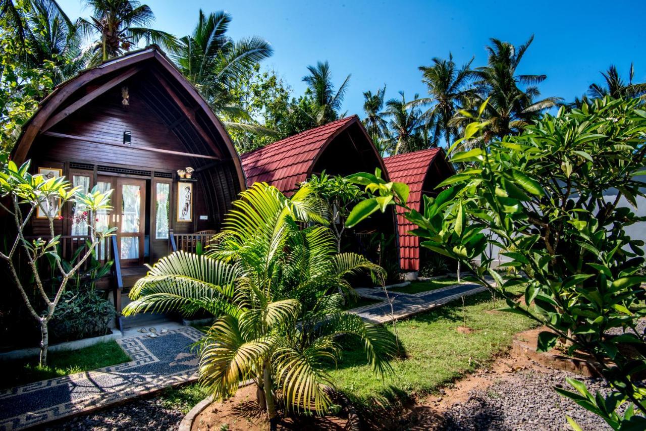 Sekar Ayu Spa Salon & Bungalow Hotel Toyapakeh ภายนอก รูปภาพ